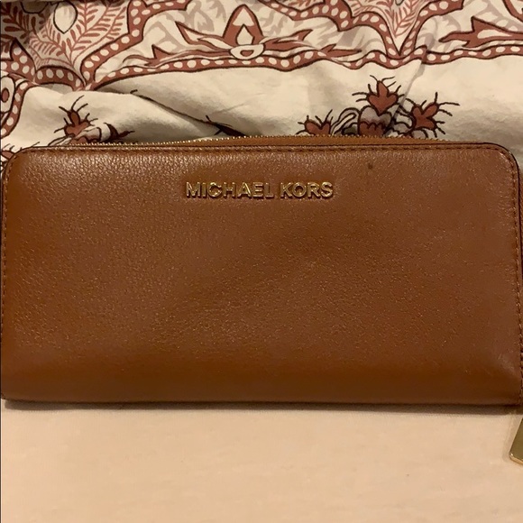 MICHAEL KORS WALLET - Picture 1 of 4